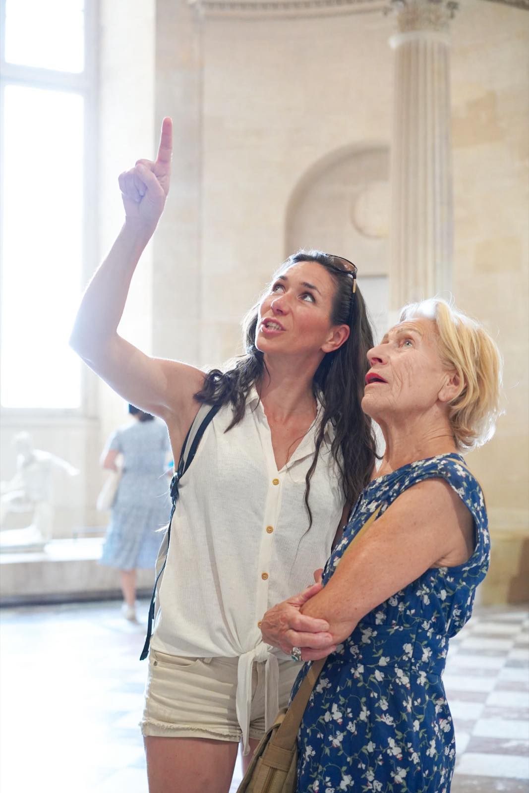 Marion et Bernadette, portrait vertical au Louvre